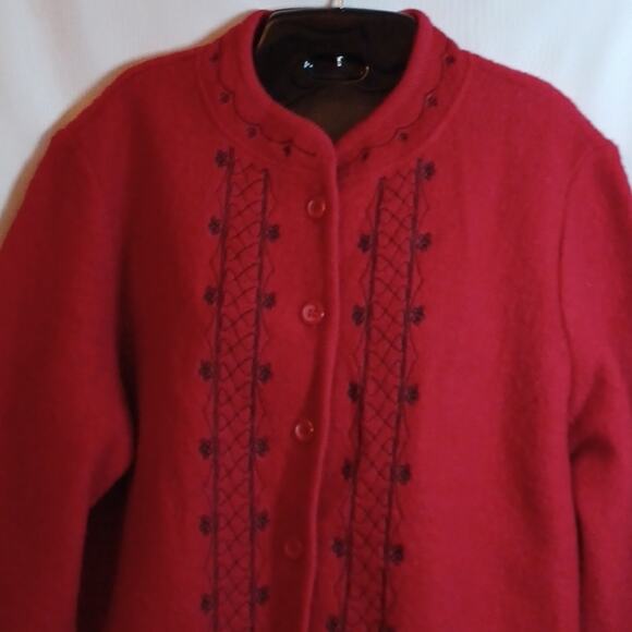 THE TOG SHOP Women's Red Wool Embroidered Sweater. M - Picture 5 of 12